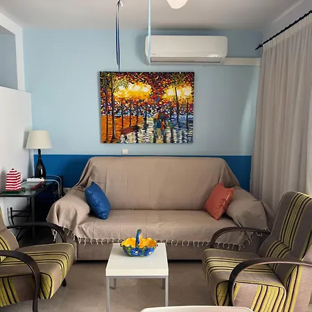 Céntrico Con Terraza Apartamento *