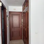 Centrico Con Terraza Апартаменти *